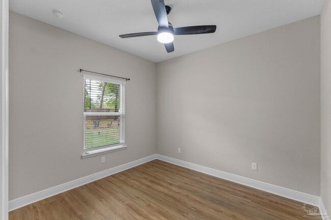 Building Photo - 8553 Sonnyboy Ln