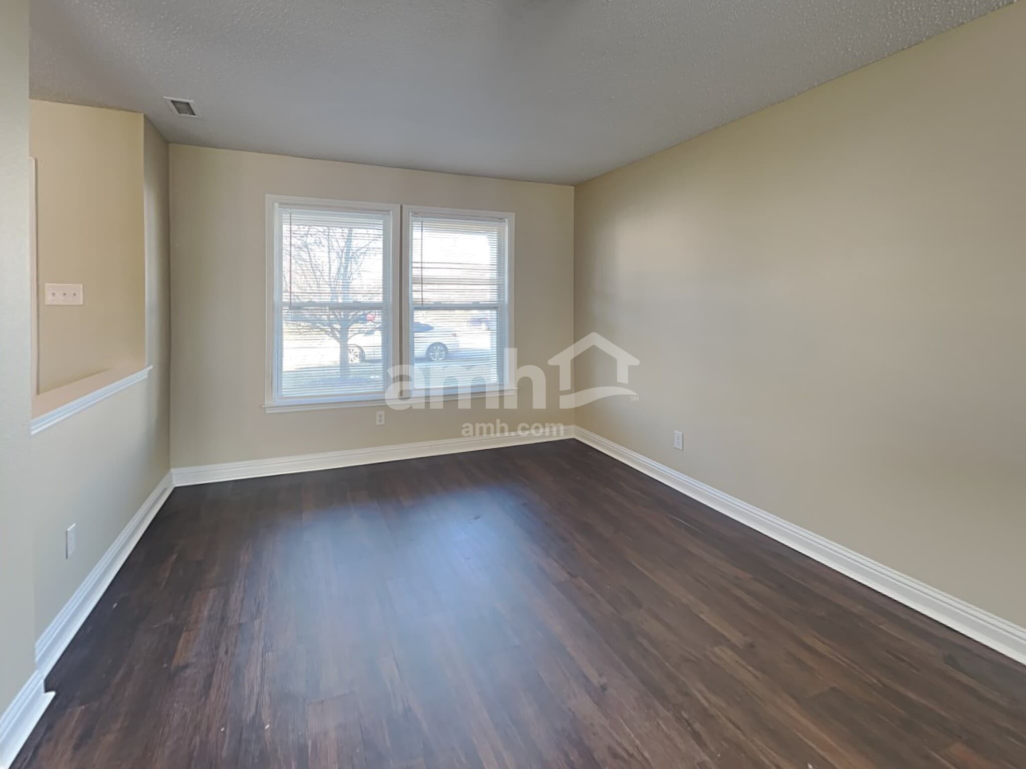 Building Photo - 8339 Firefly Way