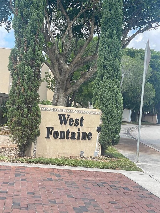 Primary Photo - 10237 NW 9th St Cir