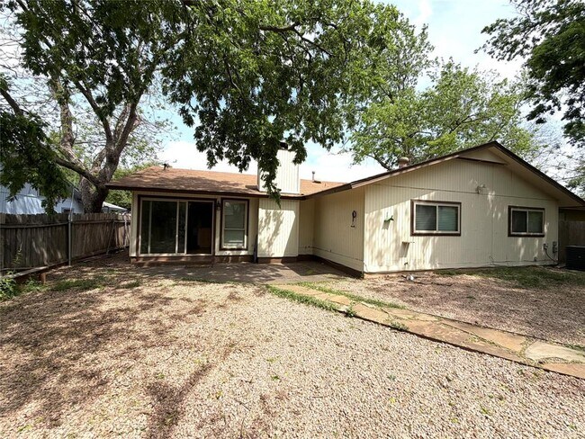 Building Photo - 12212 Wallingstone Ln