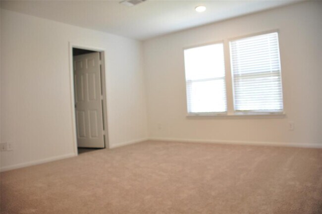 Building Photo - 10614 Cashew Run Ln