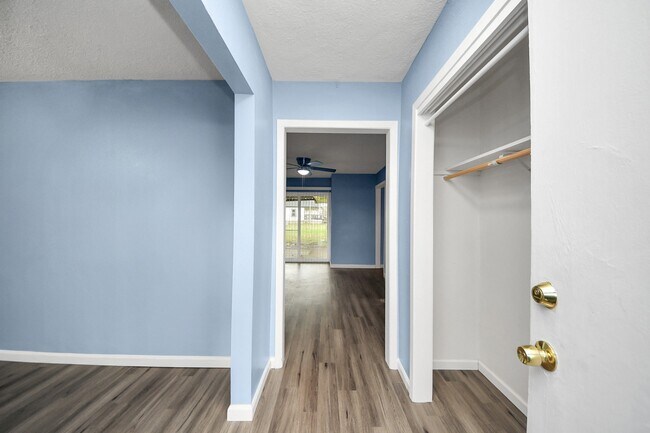 Building Photo - 11510 Lockgate Ln
