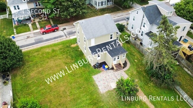 Building Photo - 116 N Second St-