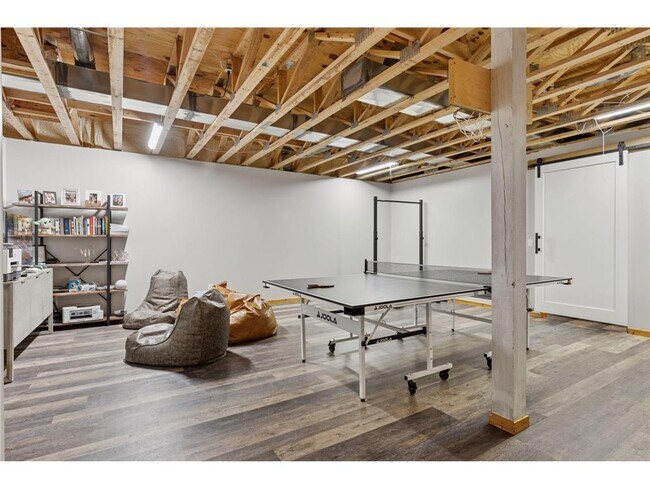 Building Photo - 4101 N James Ave