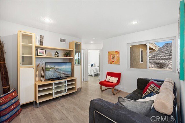 Building Photo - 25671 Cresta Loma