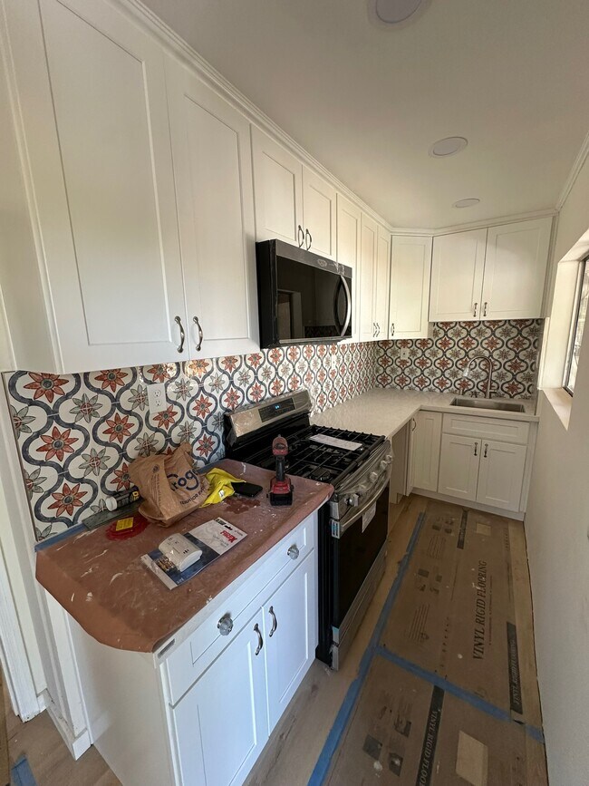 Building Photo - 2724 Locksley Pl