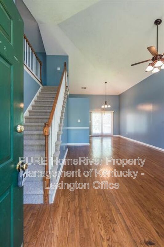Building Photo - 296 Forest Hill Dr