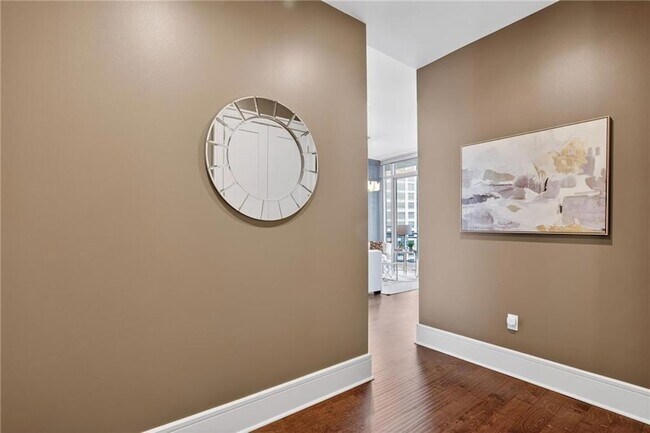 Building Photo - 1065 Peachtree St NE