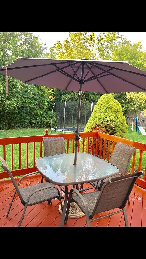 Building Photo - Beautifully Renovated Home in the Shaker School District – Prime Latham Location