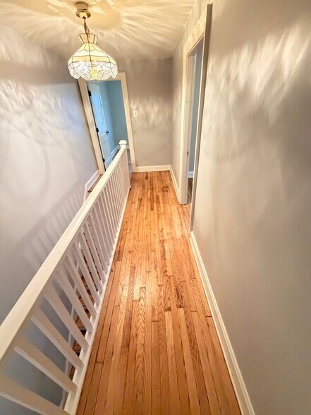 Hallway upstairs - 121 S High St
