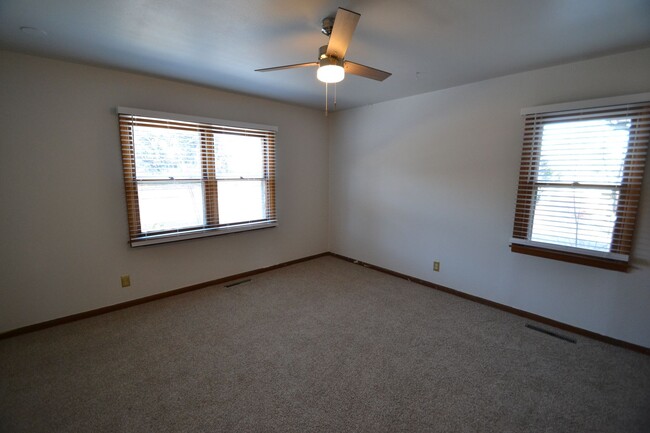 Building Photo - Remodeled 4 Bedroom Ranch on the Westside!