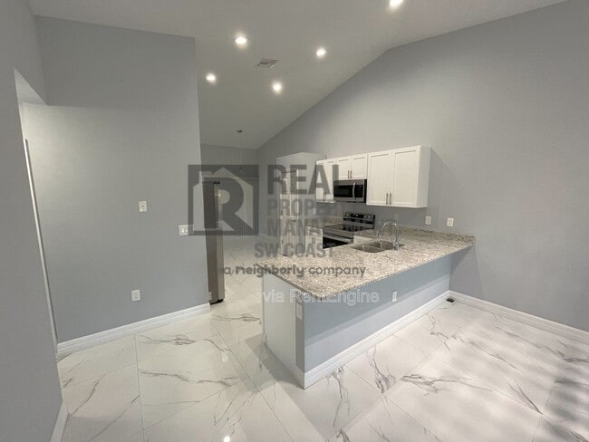 Building Photo - 5349 29th St SW