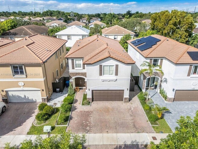 Building Photo - 11229 NW 44th Terrace