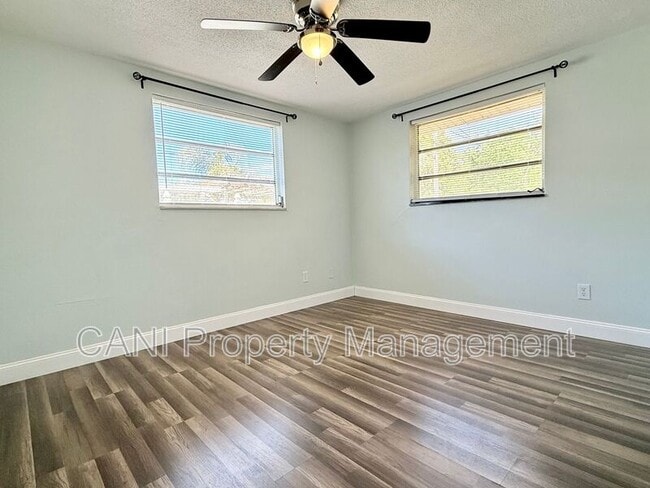 Building Photo - 1529 Culverhouse Dr