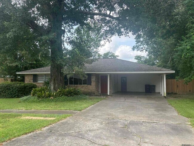 Building Photo - 9042 Keaty Dr