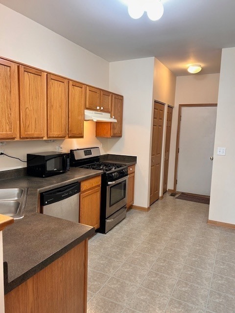 Building Photo - 623 Waterview Ct