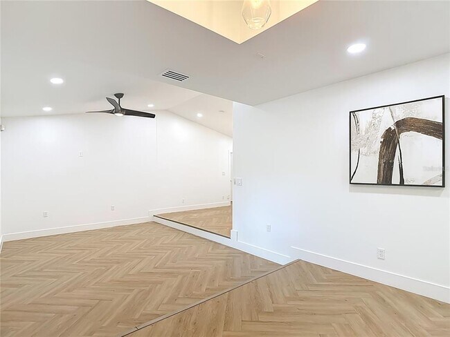 Building Photo - 13211 Pleasant Hill Farm Rd