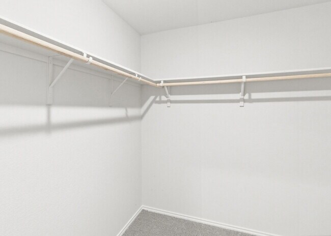 Building Photo - 3 Bedroom Home with Open Layout and Covered Patio in Creekside Farms!