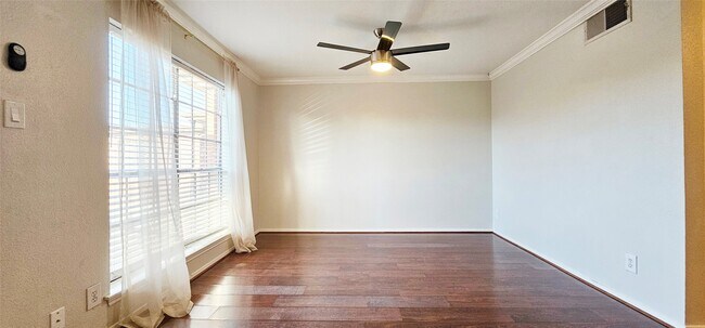 Building Photo - 11550 Chimney Rock Rd