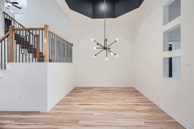 Building Photo - 17204 Clover Dr