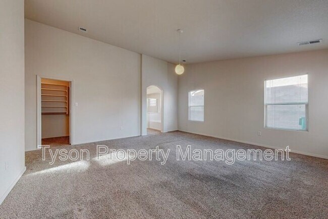Building Photo - 1500 Montiano Loop SE
