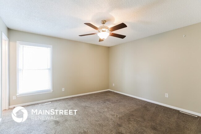 Building Photo - 2405 Bridger Dr