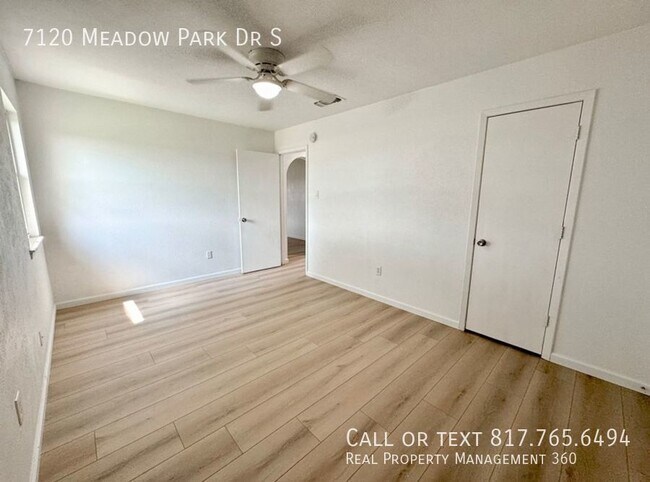 Building Photo - Freshly updated North Richland Hills home ...
