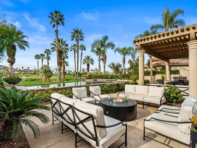 Building Photo - 79910 Mission Dr E