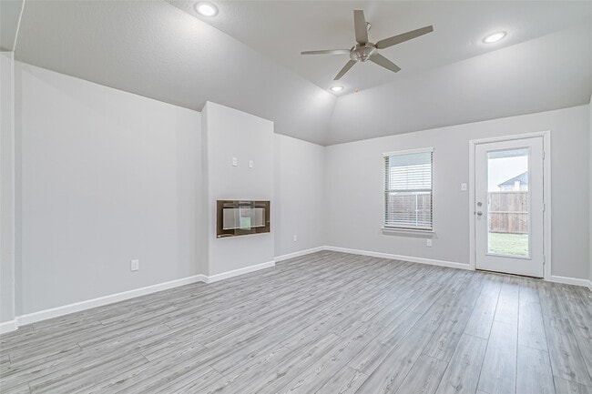 Building Photo - 2419 Rocky Mountain Dr