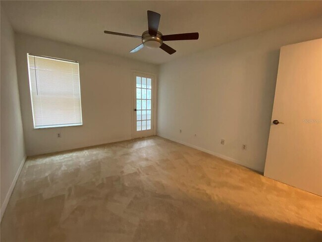 Building Photo - 4572 Commander Dr