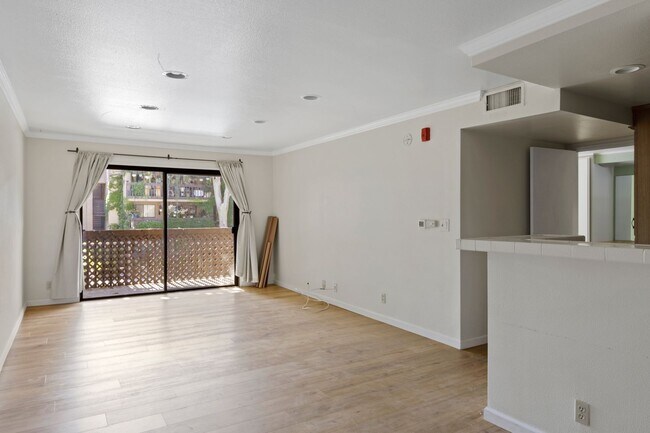 Building Photo - 22100 Burbank Blvd
