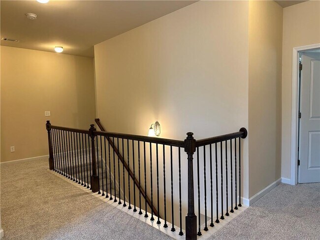 Building Photo - 5750 Rialto Way