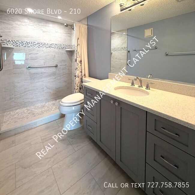 Building Photo - 6020 Shore Blvd S