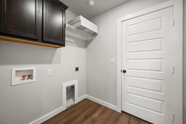 Building Photo - 2916 Corpus Ave