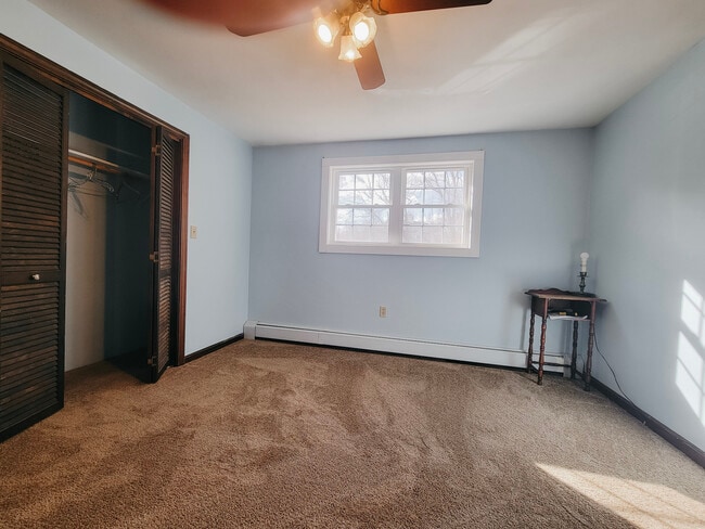 Building Photo - 51 Woods Rd