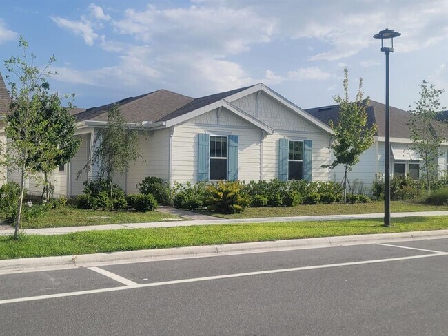 Building Photo - 6558 Rover Wy