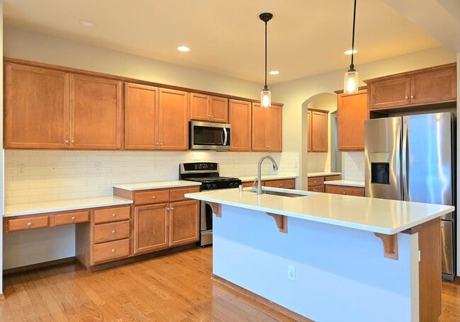 Building Photo - 4 Bedroom Home in Marysville Available Now