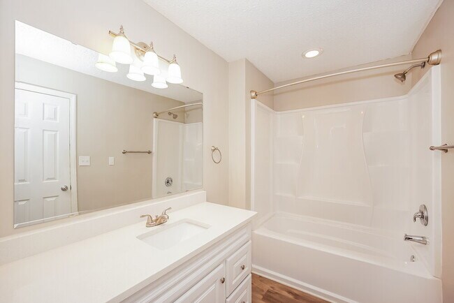 Building Photo - 1507 Bellingham Dr