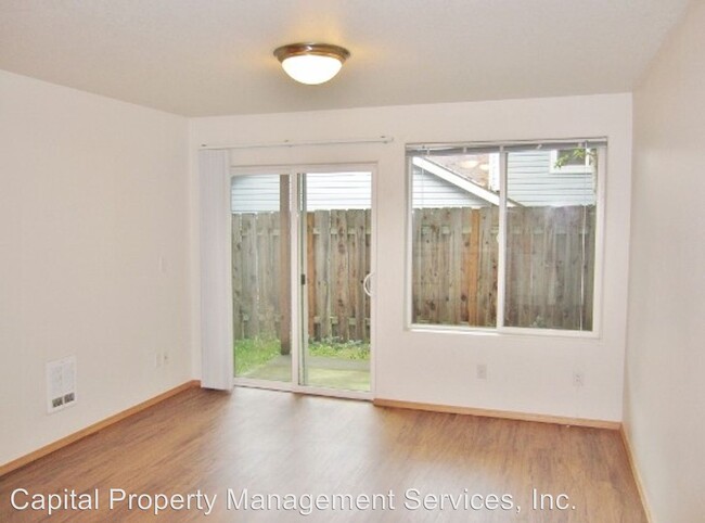 Building Photo - 130 SE 105th Ave