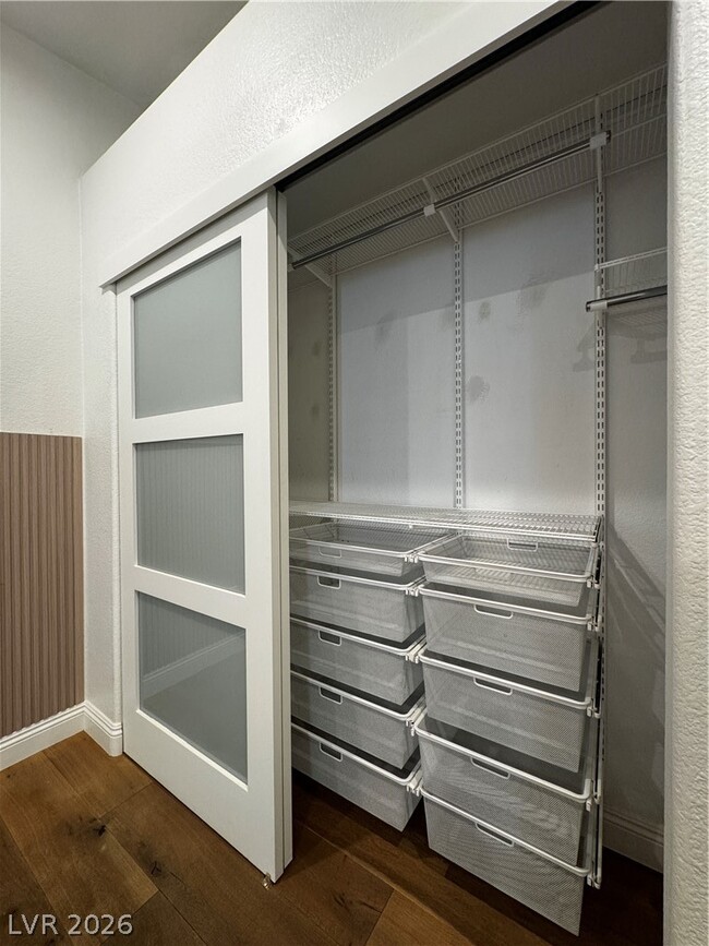 Building Photo - 956 Puerta Del Sol Dr