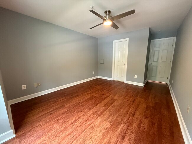 Building Photo - 12205 Fairfield House Dr