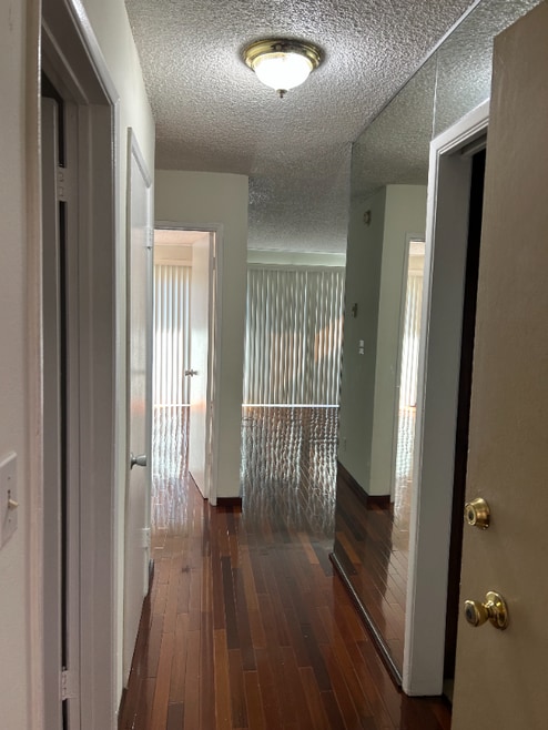 Building Photo - 1930 Ocean Ave