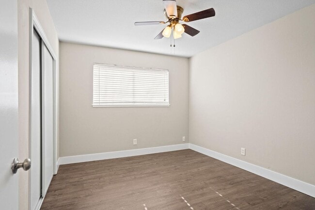 Building Photo - UPDATED DUPLEX FOR RENT IN CITRUS HEIGHTS, CA