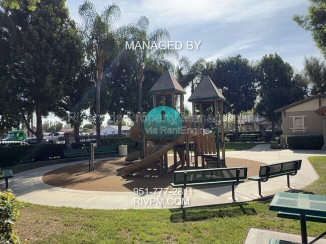 Building Photo - 3964 Polk St