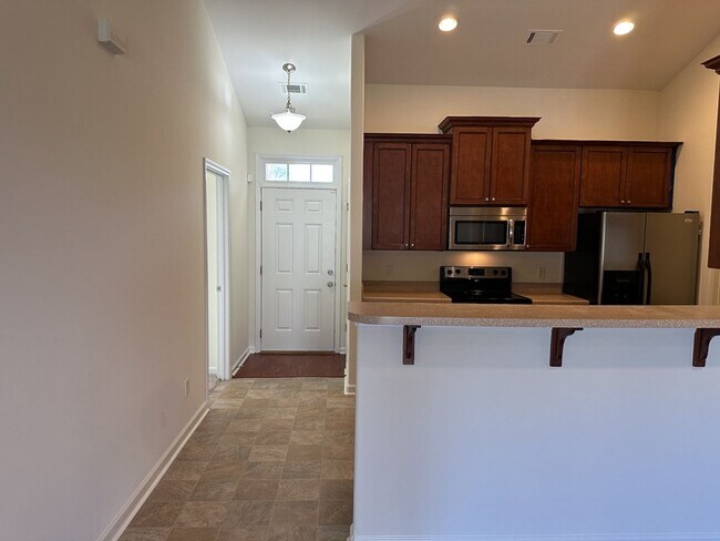 Building Photo - 20 Wesleyan Dr