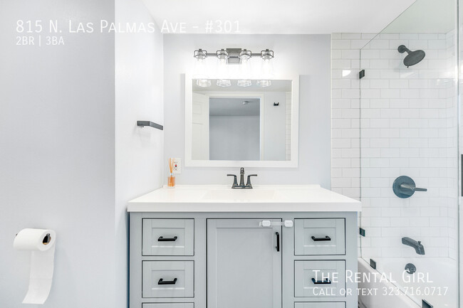 Building Photo - 815 N Las Palmas Ave