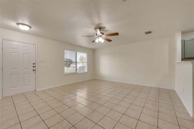Building Photo - 1161 Condor Dr