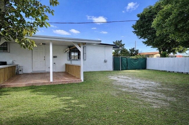 Building Photo - 2150 SW 72nd Ave