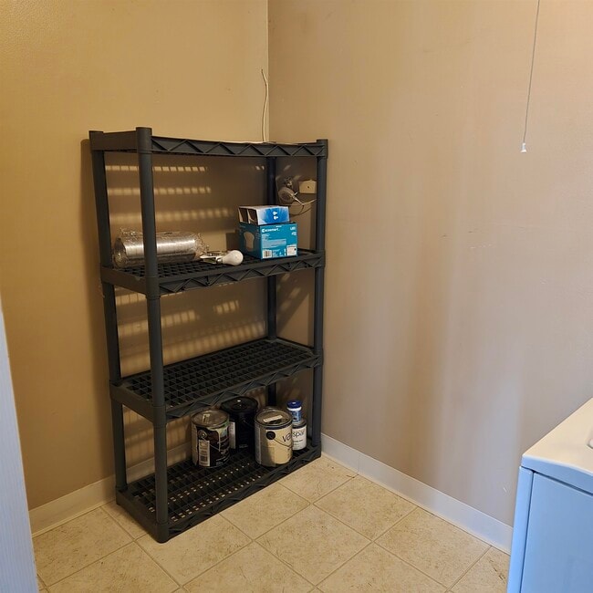 Building Photo - 335 Cypress St