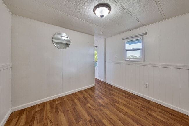 Building Photo - Cozy 1 Bedroom ADU With Stunning Pasture & Pond Views in Rescue!